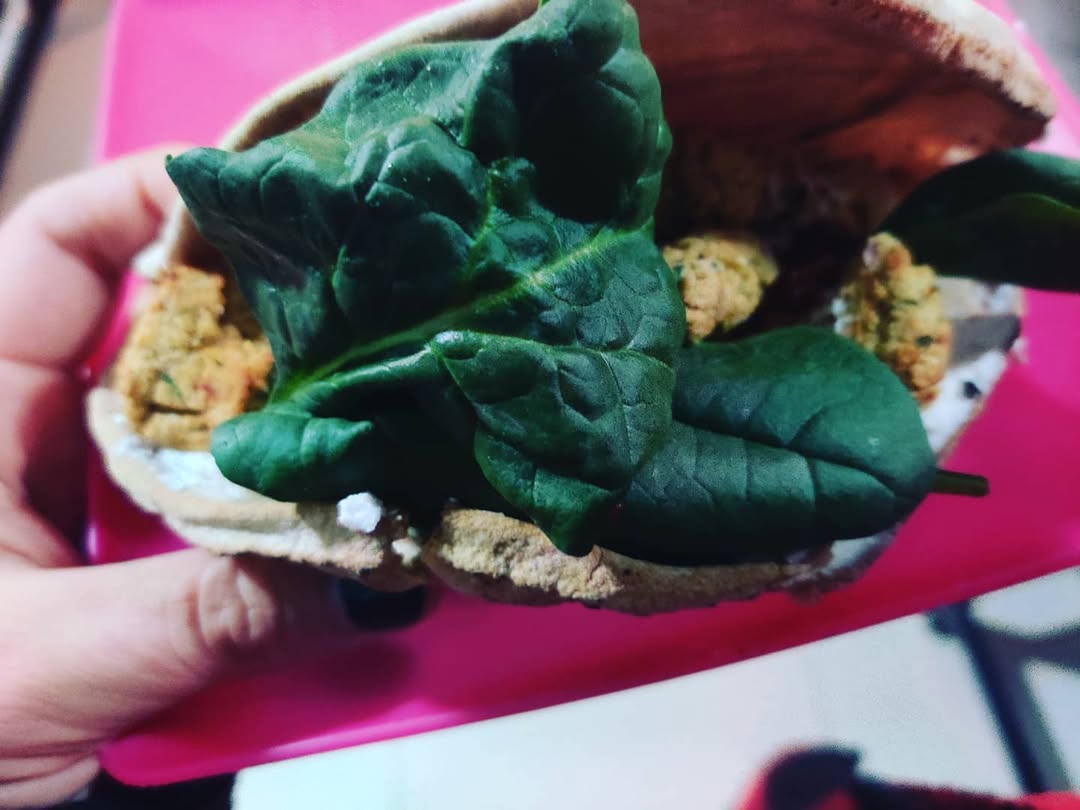 Chicharrón en Salsa Verde: Un Viaje Culinario