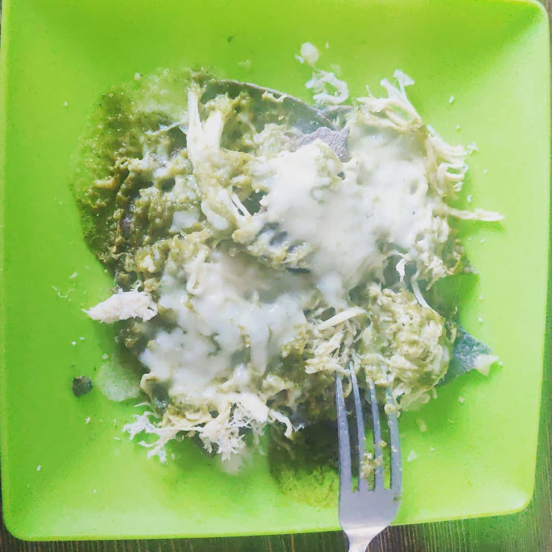 Chicharrón en Salsa Verde: Un Viaje Culinario