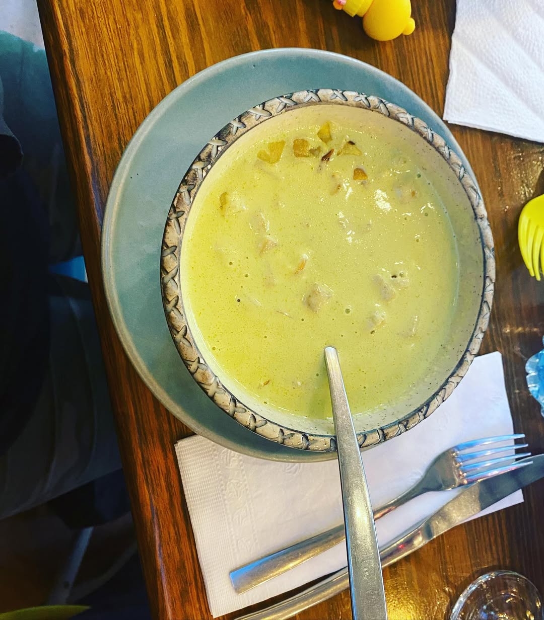Chicharrón en Salsa Verde: Un Viaje Culinario