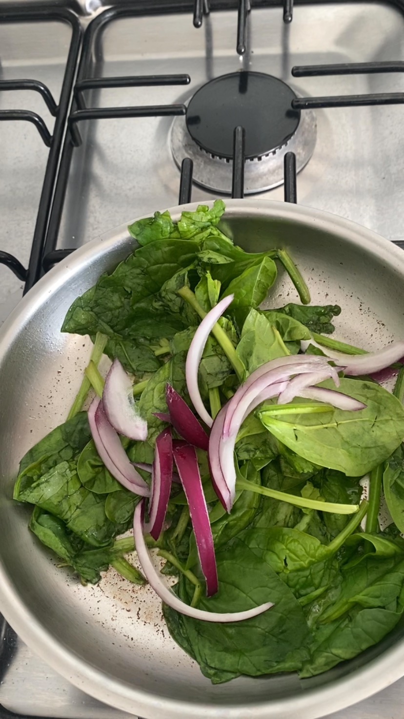 Chicharrón en Salsa Verde: Un Viaje Culinario